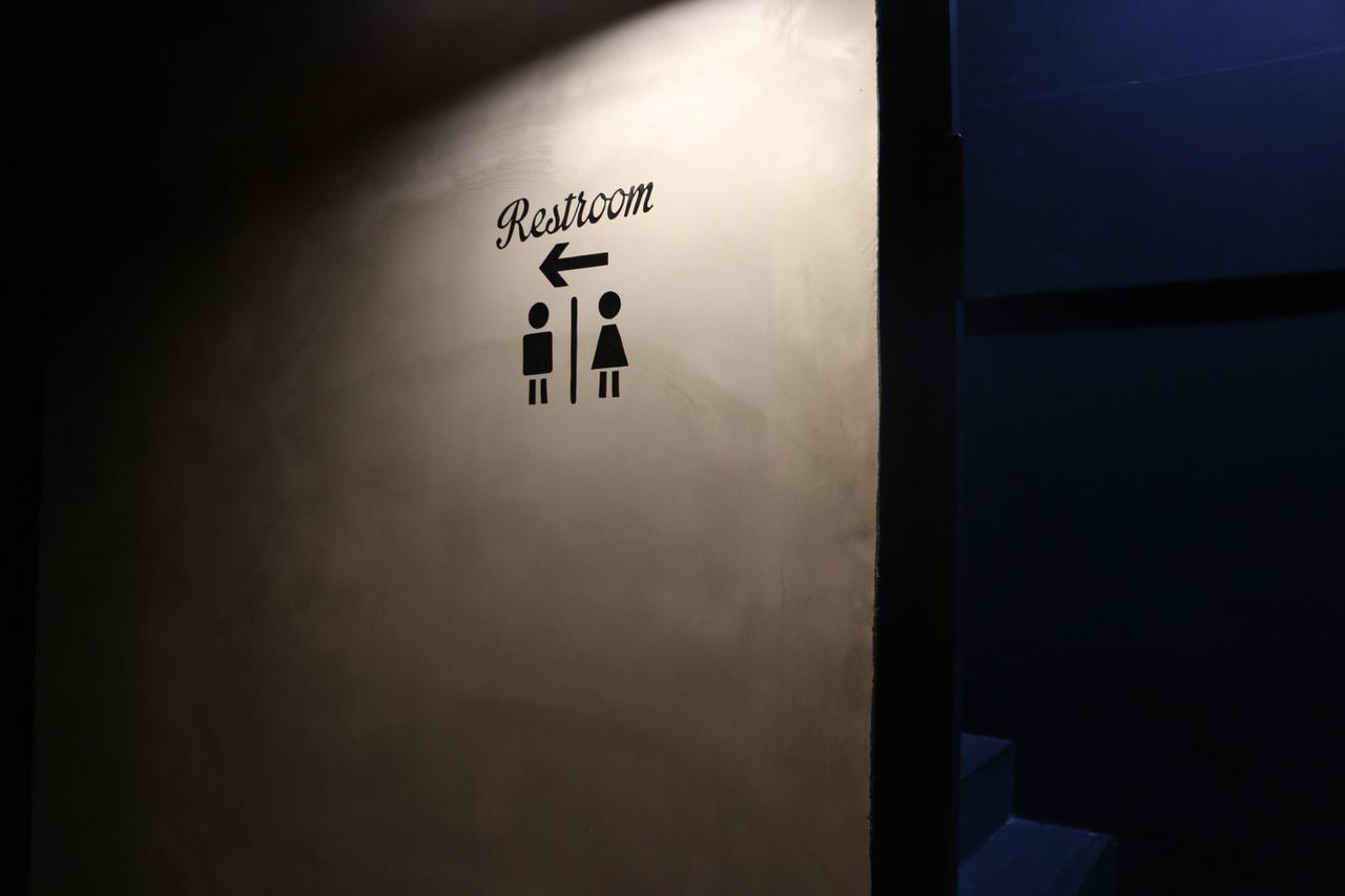 Albergue Rest At Ekkamai Bangkok Exterior foto
